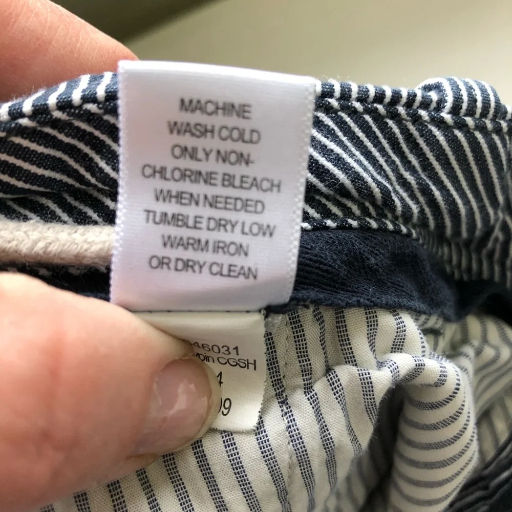 Banana Republic cotton striped cargo shorts sz‎ 34